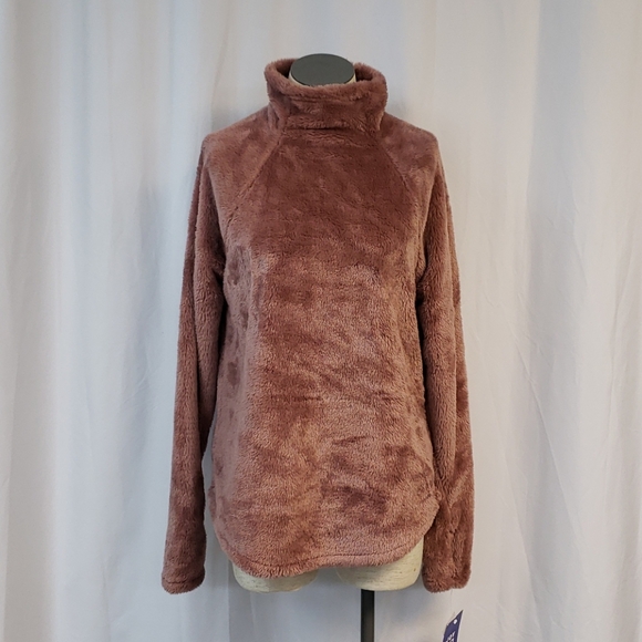 Joy Lab Fuzzy Pullover - Picture 1 of 2